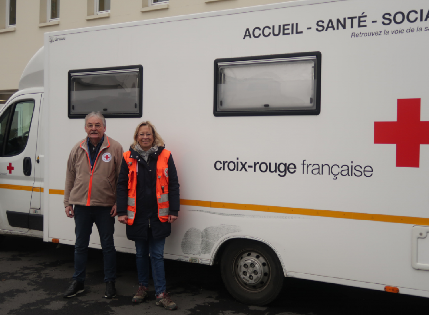 Médecin de la Croix Rouge au Secours Catholique de Rennes