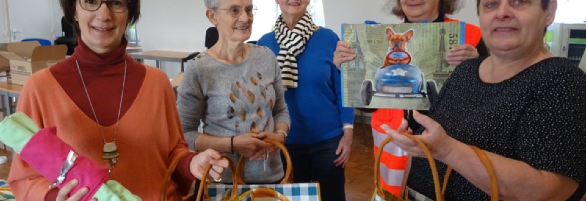 Des bénévoles de l'équipe "Prison" du Secours Catholique de Rennes